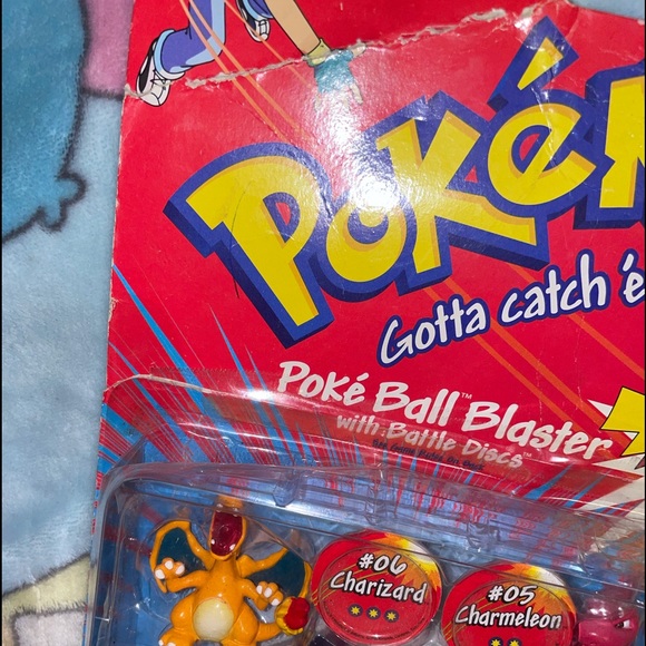 Vintage Pokémon Battle Figures - Picture 5 of 6